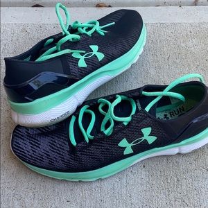 Under Armour athletic Shoes
